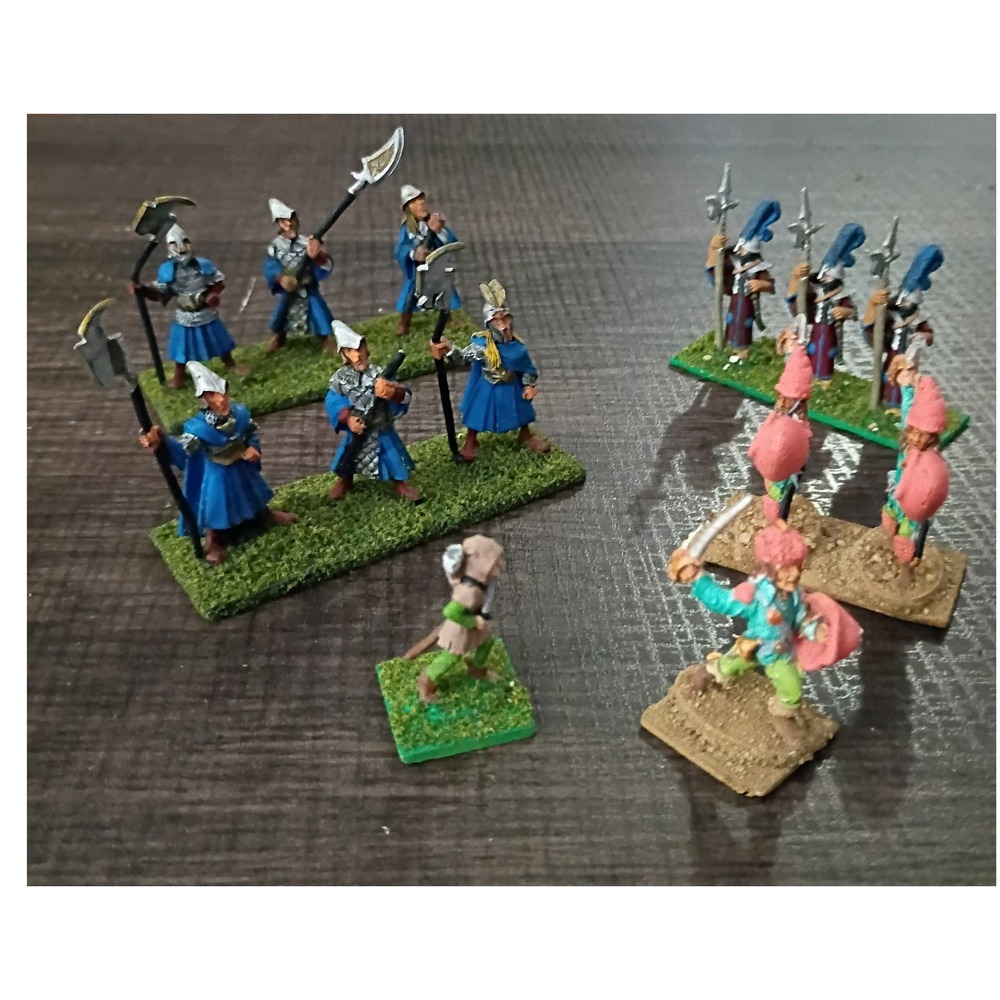 Vintage Fantasy Tabletop Miniatures Lot Hand Painted 28mm Wargaming Figures